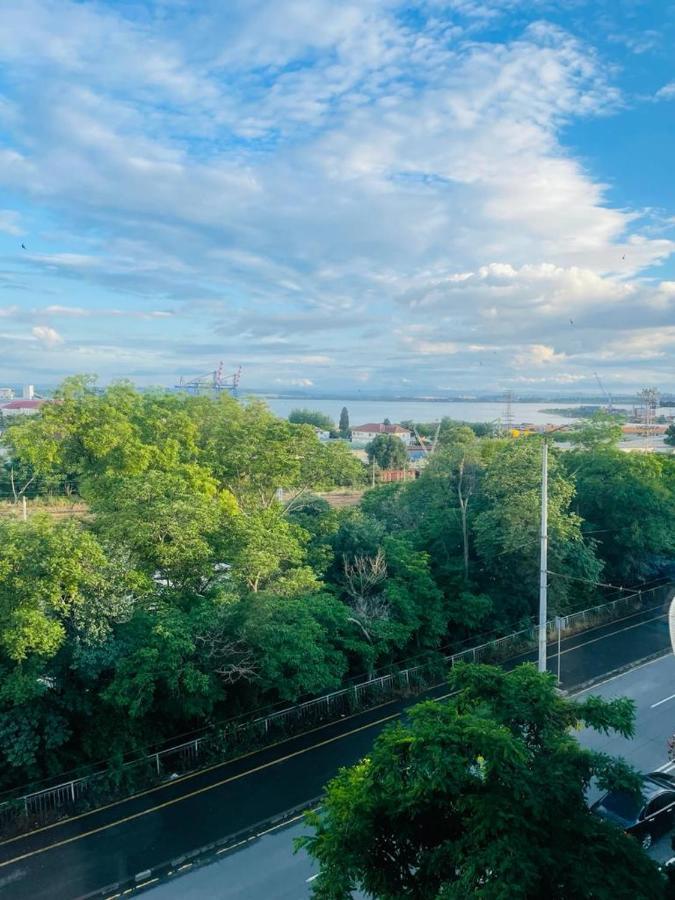 Апартамент Морски Изглед Burgas Ngoại thất bức ảnh